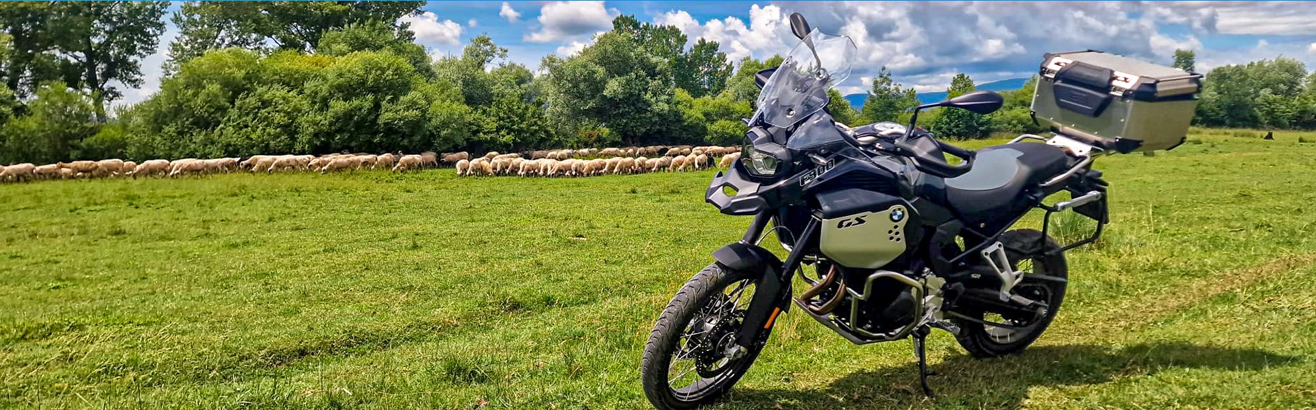 Heading to Croatia? Don’t miss the opportunity to rent a motorcycle in Zagreb and take a round trip to Dubrovnik!