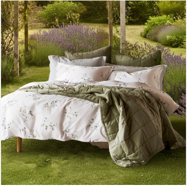 Why Cotton Bedding Is a Summer Favourite for Better Sleep Comfort